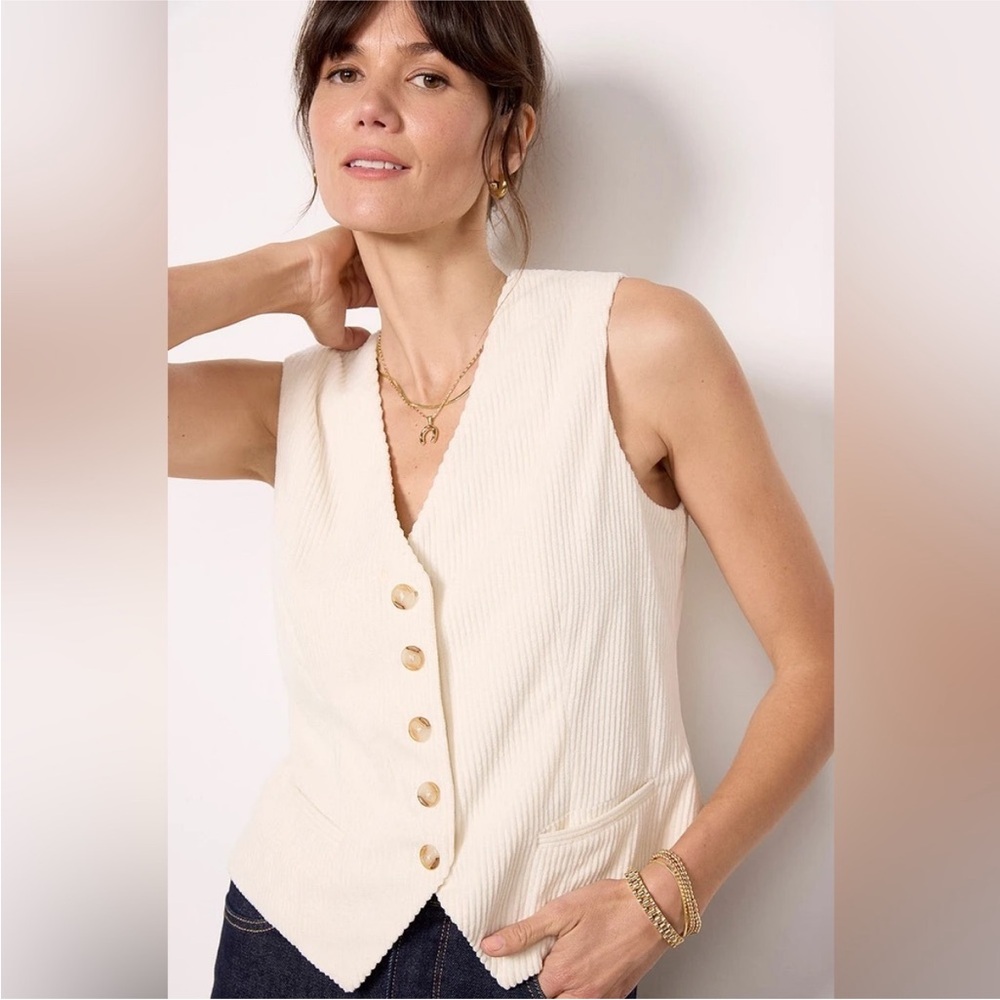 Evereve Cream Sierra Corduroy Vest with Button Front, V Neck Style, Women’s